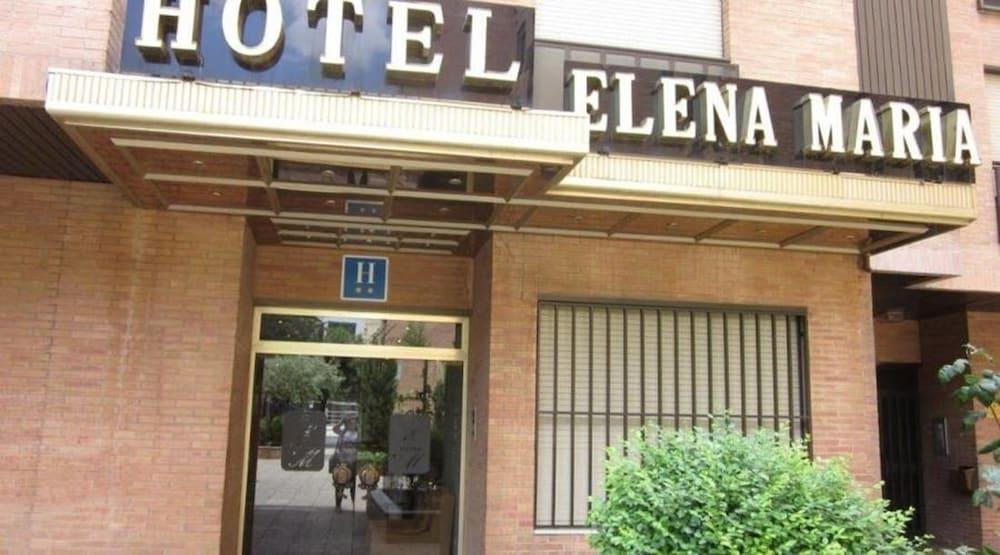 Hotel Elena María