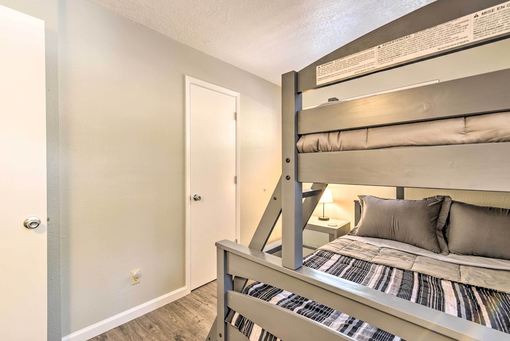 Angel Fire Condo with Fireplace Less Than 1 Mi to Ski Resort - photo 13