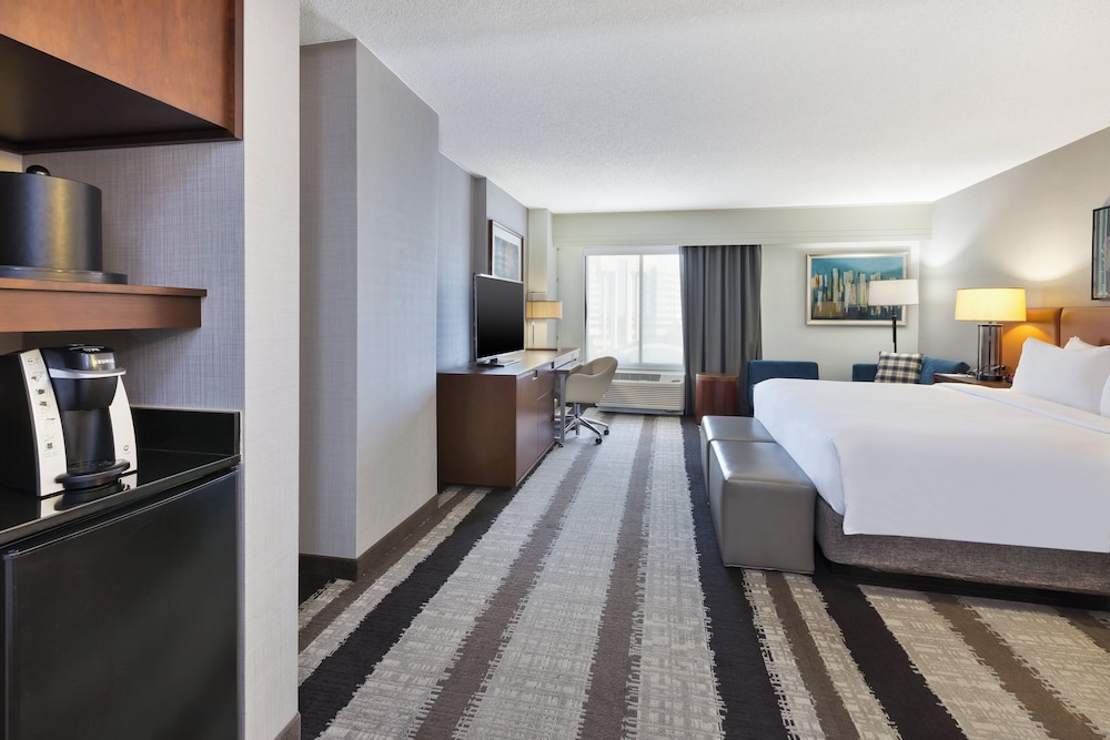 Crowne Plaza Dulles Airport by IHG - photo 31