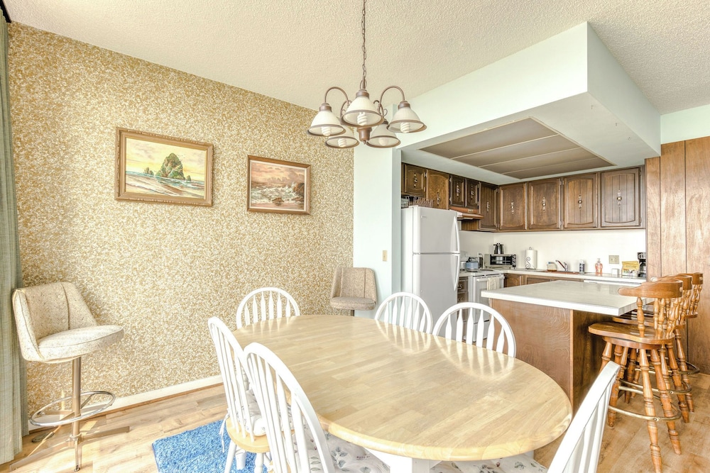 Sand & Sea Resort Condominiums - photo 213
