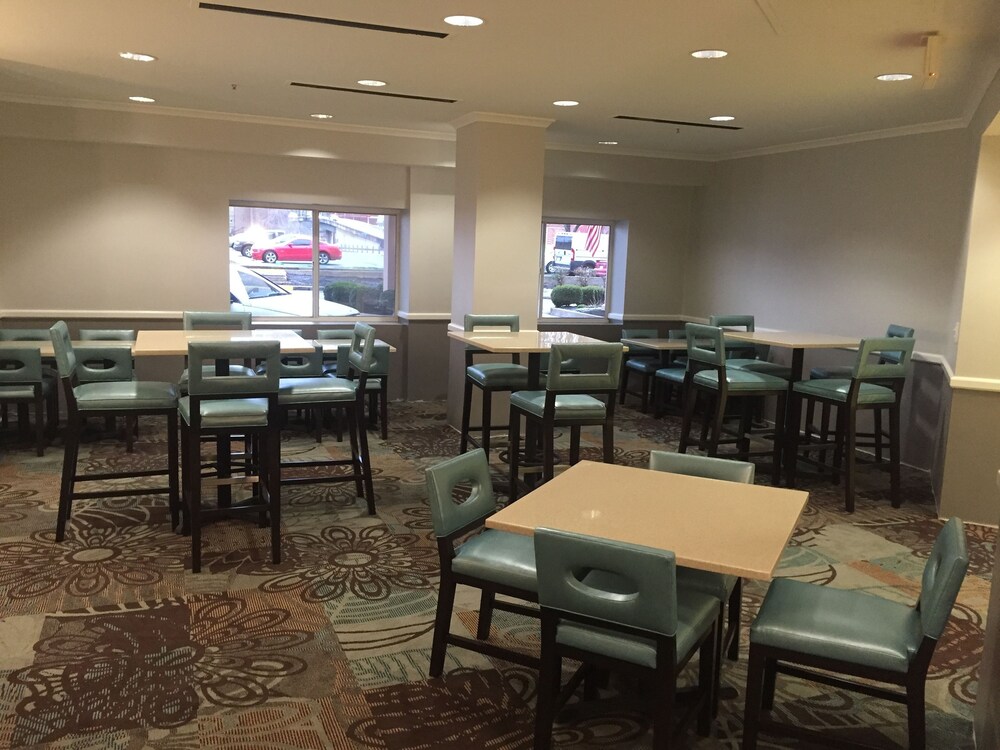 Best Western Charleston - photo 27