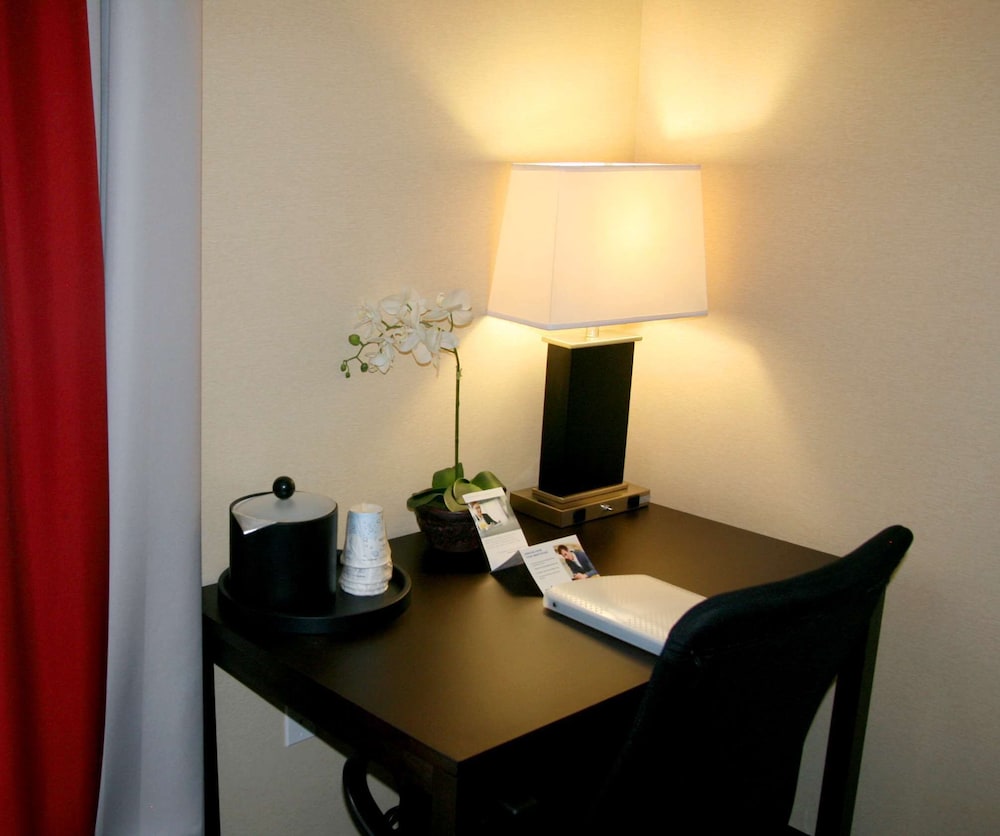 Hampton Inn & Suites Salt Lake City University Foothill Dr - photo 38