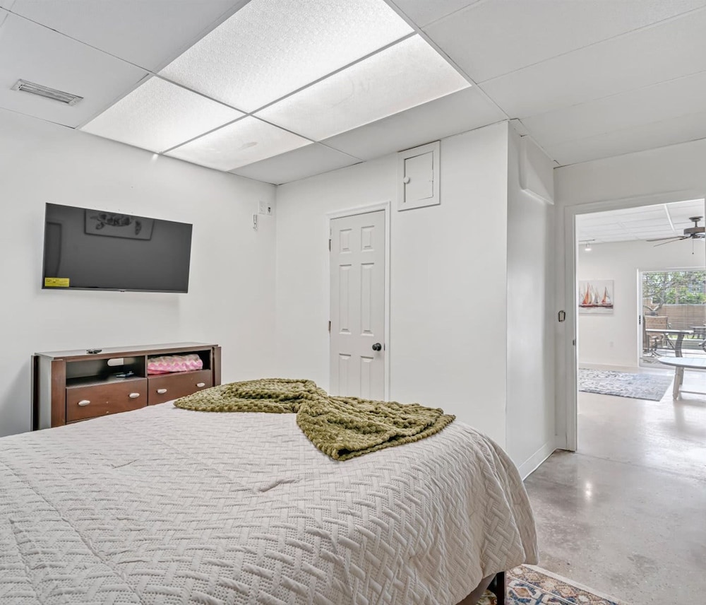 Siesta Key Marvel Pool SPA Deeded Beach Access - photo 83