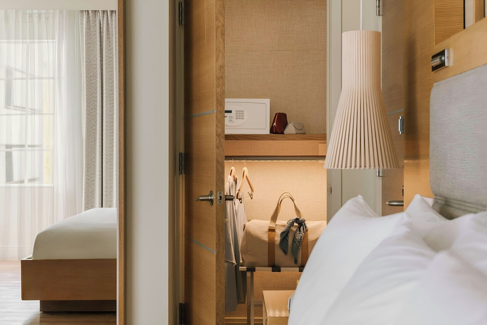 The Abbey Hotel Miami Beach Sonder by Marriott Bonvoy - photo 12