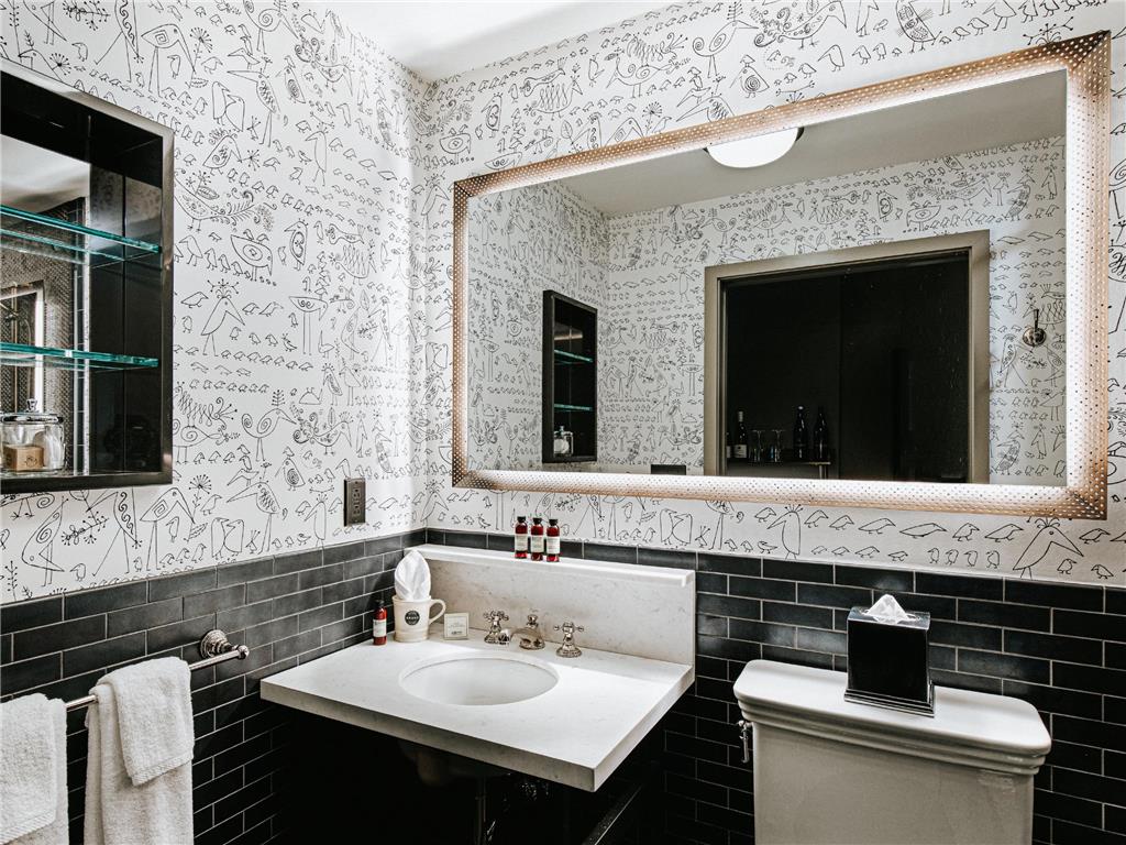Soho Grand Hotel - photo 17