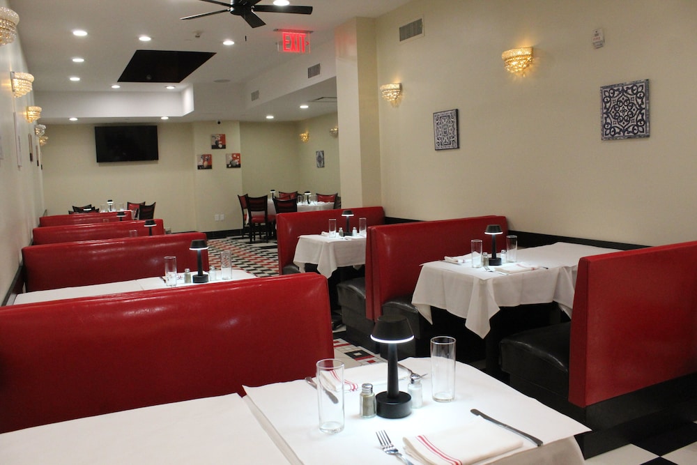 Holiday Inn NYC Lower East Side by IHG - photo 22