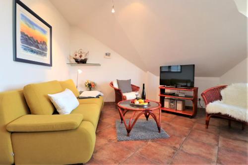 Birkenhof App 09 Schmugglerblick — 4-Star Luxury Hotel in Wustrow, Germany