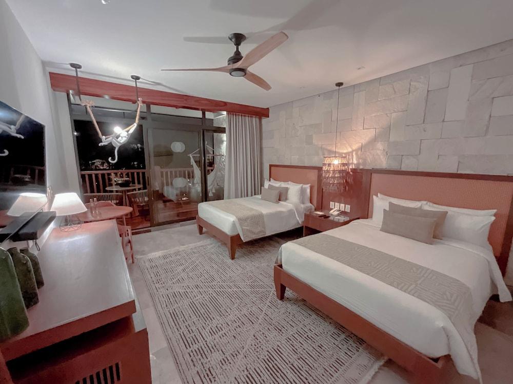 Hotel Mundo Maya Edzná