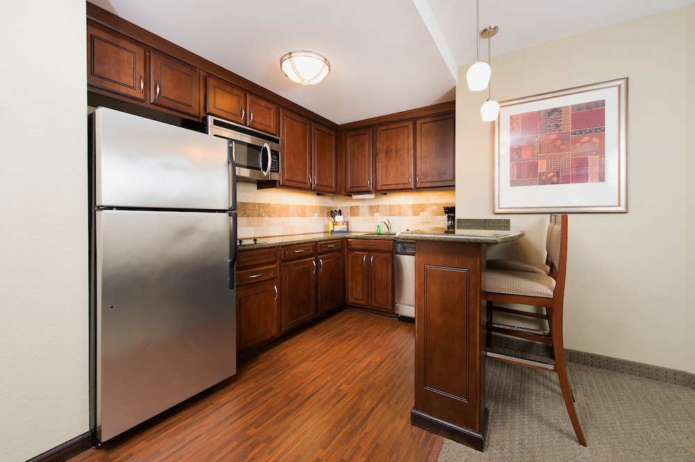 Staybridge Suites Charleston Ashley Phosphate - photo 48