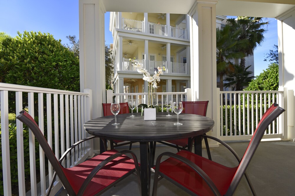 Reunion Resort 7501 Mourning By Fairytale VR - photo 15