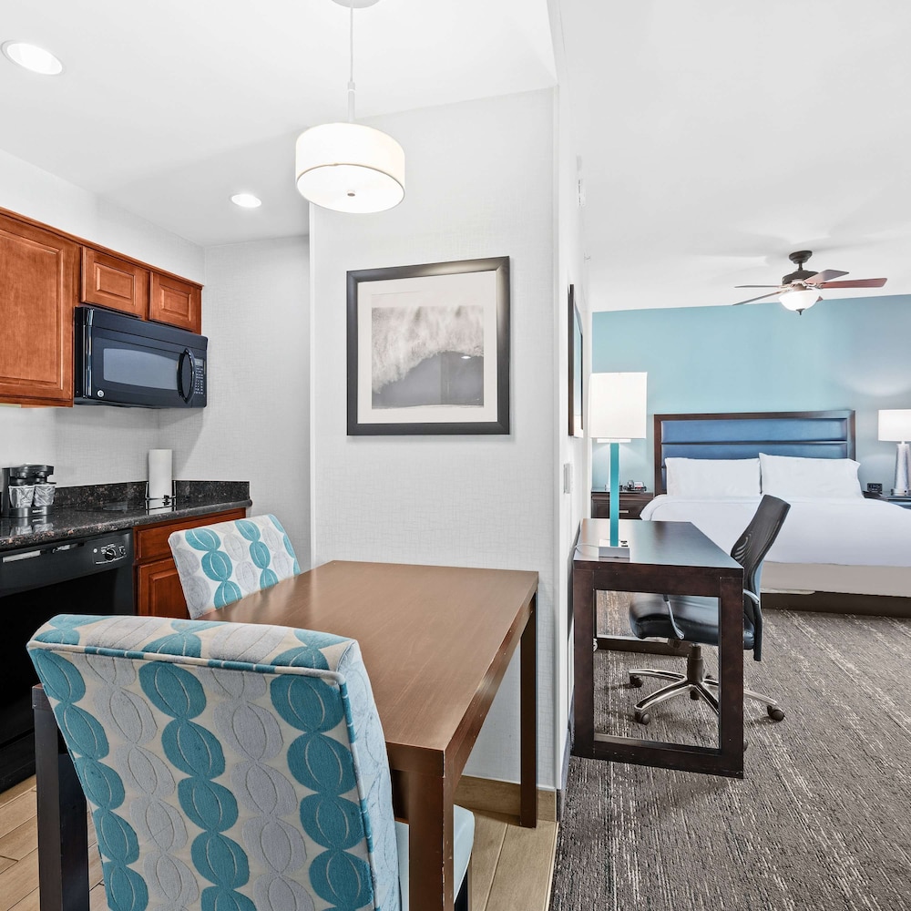 Homewood Suites by Hilton Ft. Lauderdale Airport Cruise Port - photo 19