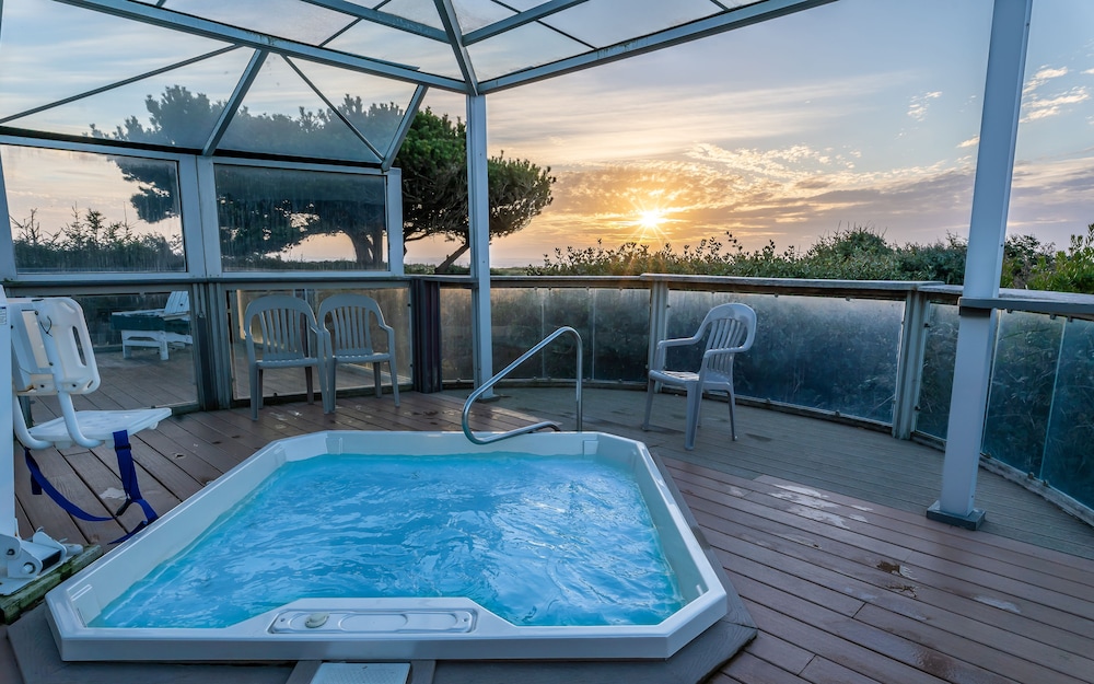 Gold Beach Inn - photo 23