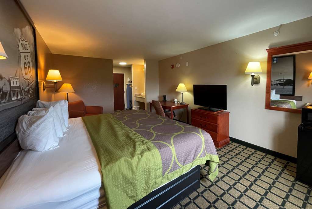 Super 8 by Wyndham Rolla - photo 14