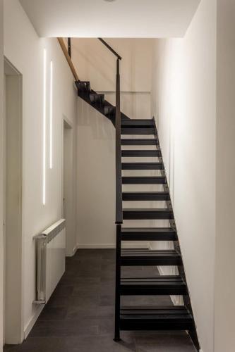 Super Cozy Stylish Apartment For 4 In Tbilisi
