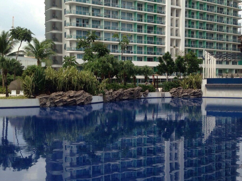 Azure Positano Staycation 1433 in Muntinlupa, Philippines