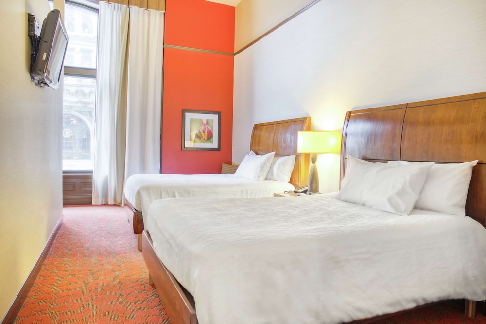 Hilton Garden Inn Milwaukee Downtown - photo 27