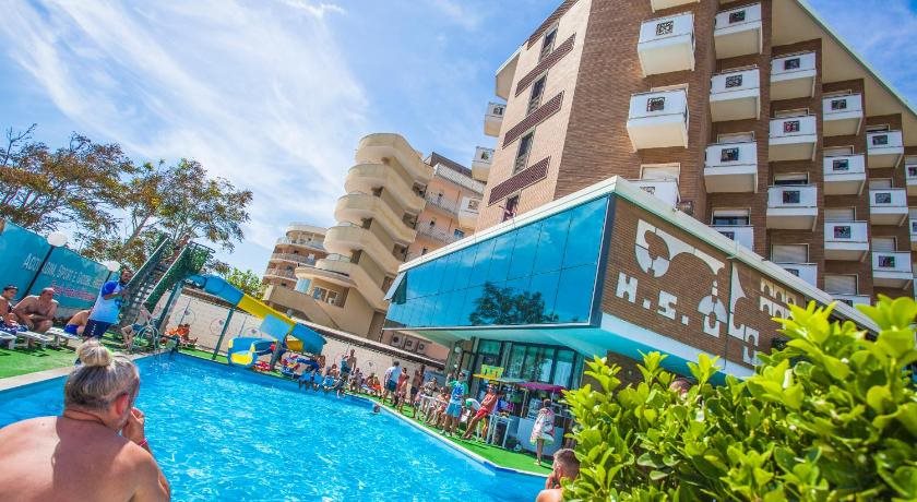 Family Hotel Savini — Milano Marittima
