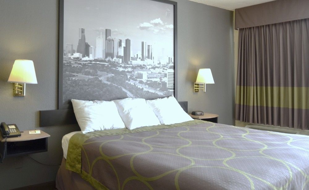 SureStay Hotel by Best Western Spring North Houston — hotel in Spring