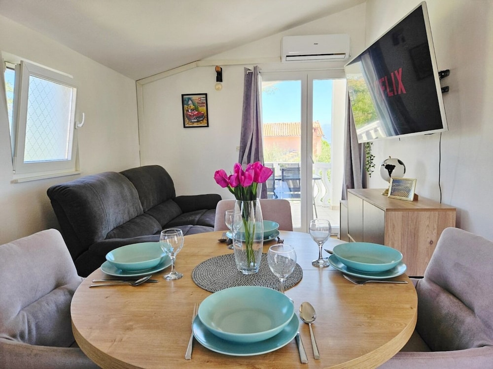 Apartment Loli Nin — 4-Star Luxury Hotel in Nin, Croatia