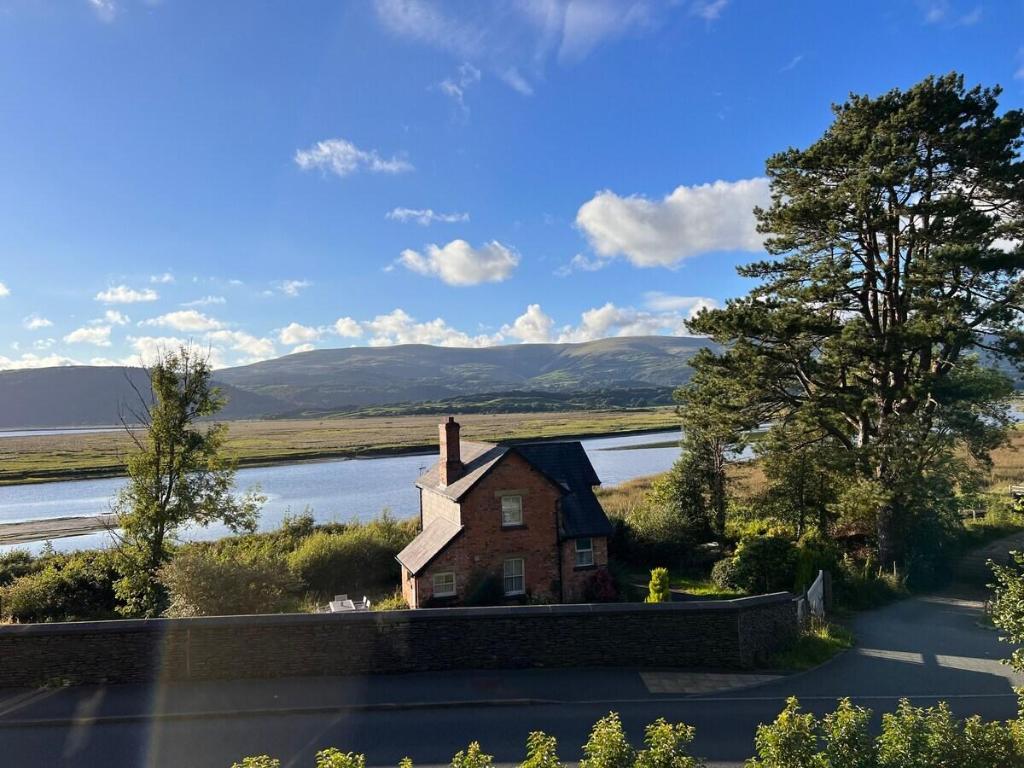 Penestaer — 5-Star Luxury Hotel in Machynlleth, United Kingdom