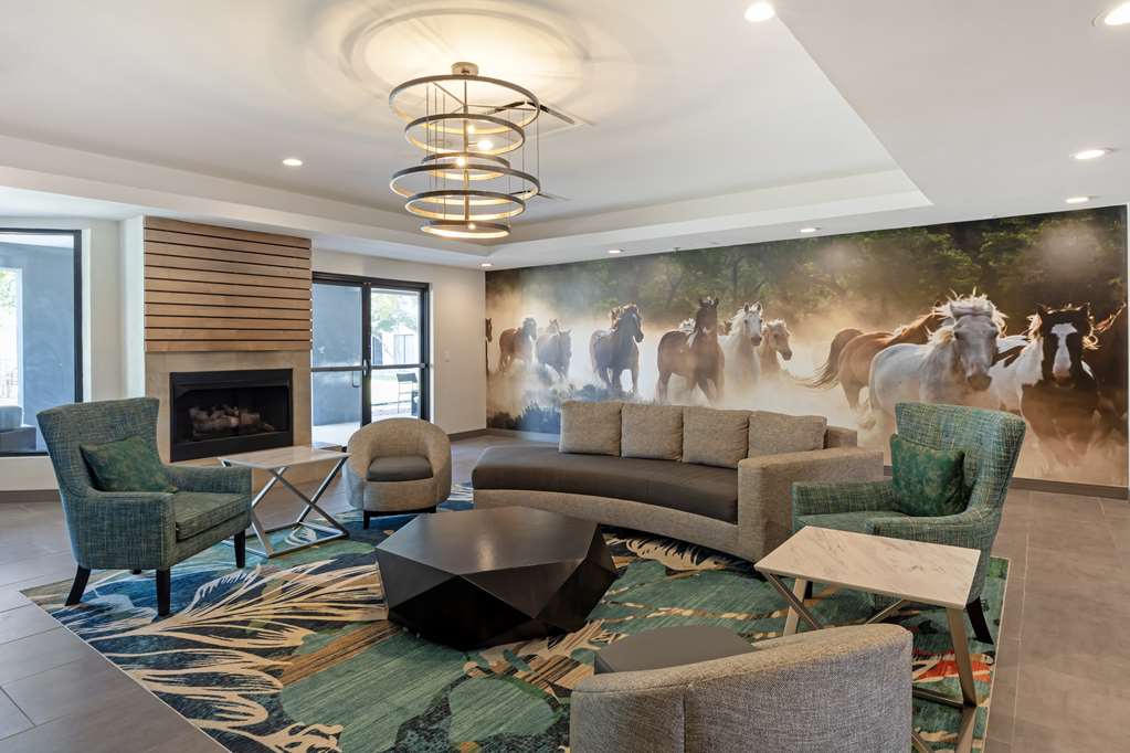 Best Western Plus Fort Worth North in Fort Worth, United States