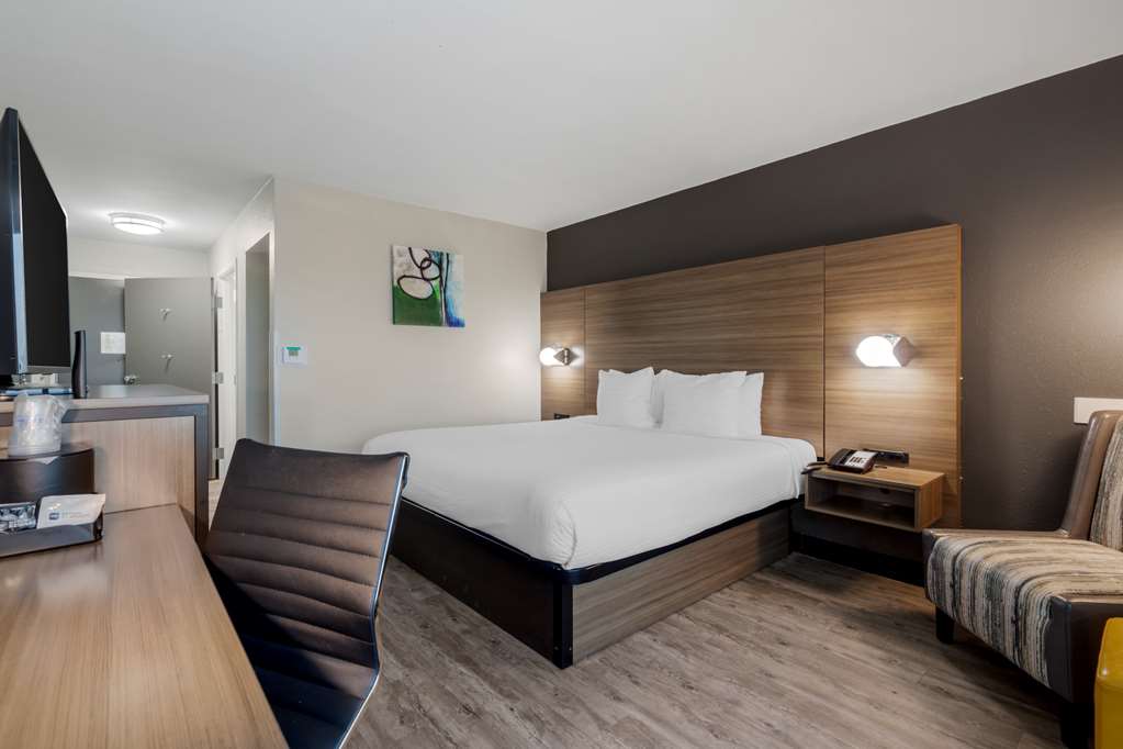 Best Western Corpus Christi Airport Hotel - photo 25