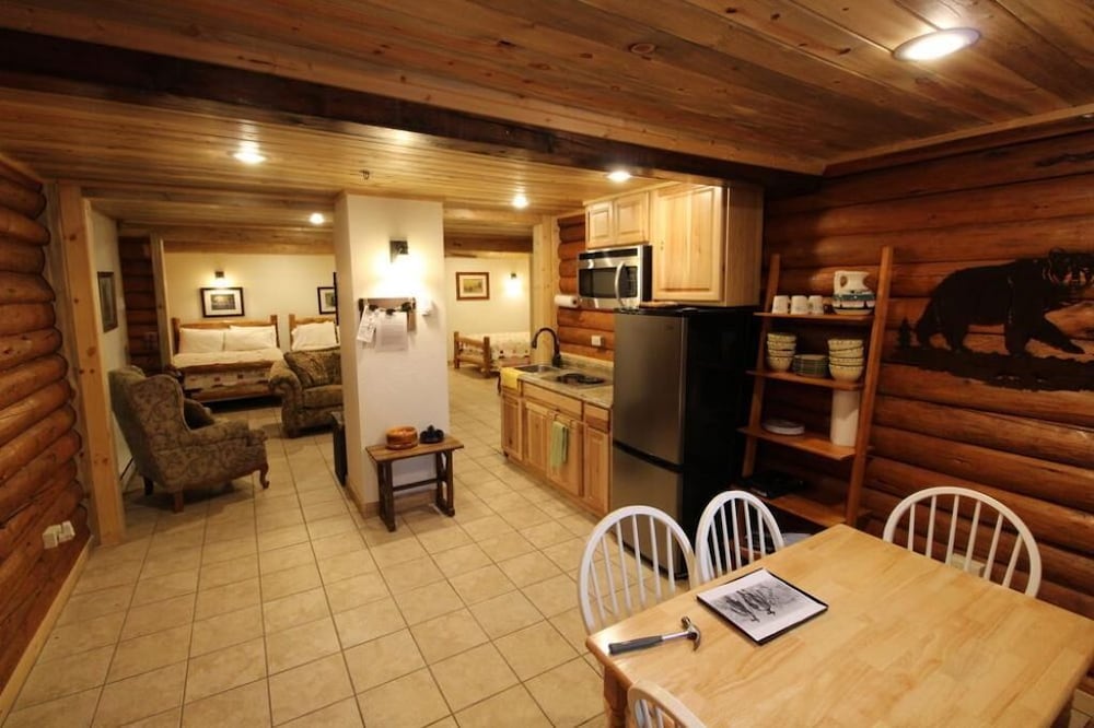 The Historic Wapiti Lodge - photo 158