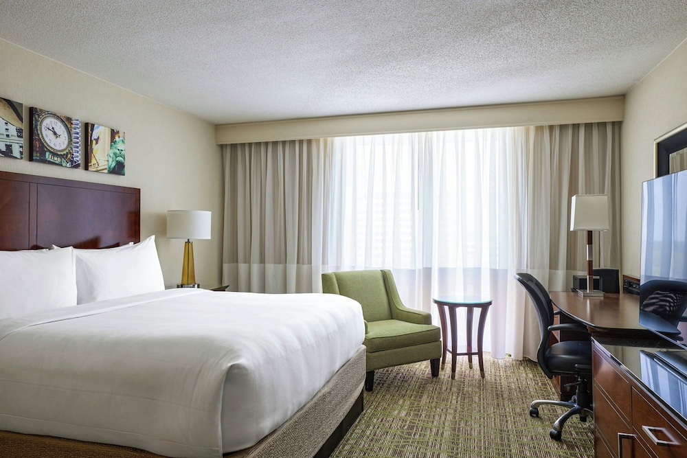 Marriott Chicago O'Hare - photo 35