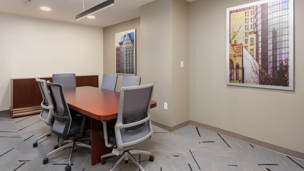 Open Modern Layout Breathtaking Downtown Views - photo 15