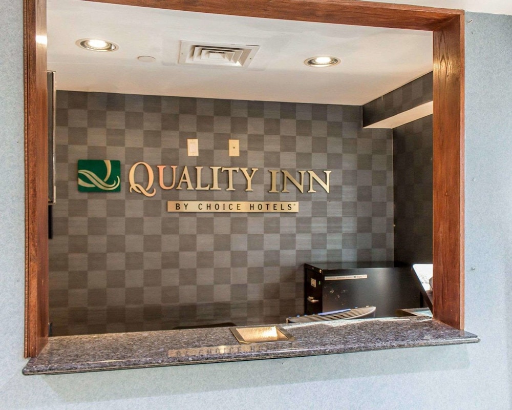 Paramount Inn - photo 4