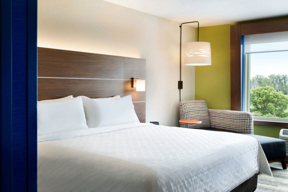 Holiday Inn Express McCook by IHG — Mccook — photo 3