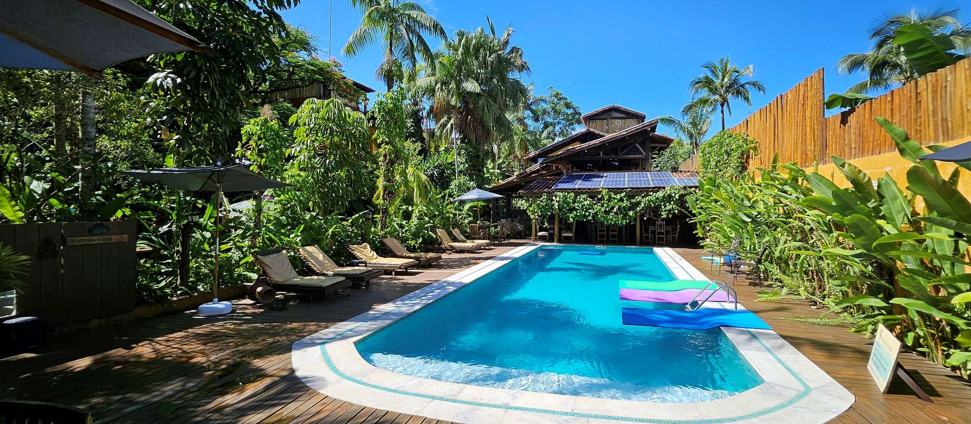 Hotel Pousada Katmandu in Ilhabela, Brasil