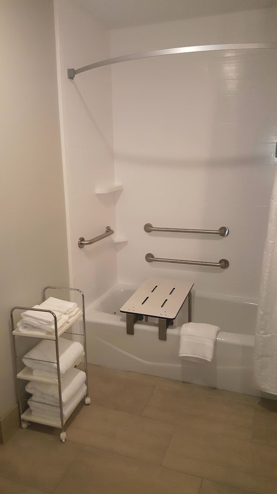 Holiday Inn Express North Augusta by IHG - photo 20