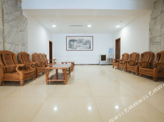 Lg Hotel — Loudi — photo 2