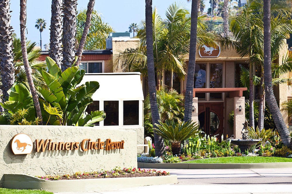Winners Circle Resort - photo 32