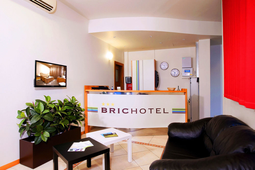 Brichotel — Ponsacco