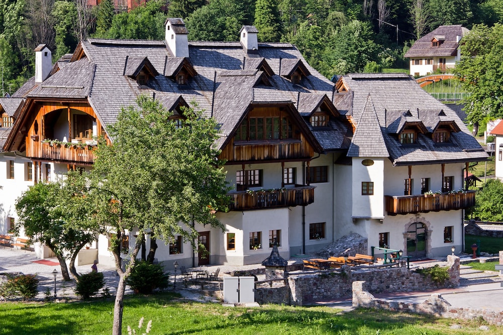 Hotel Edelhof - carbon neutral hotel in Tarvisio