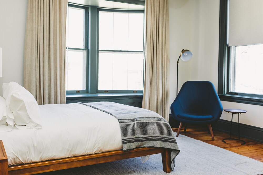 The Amelia - photo 10