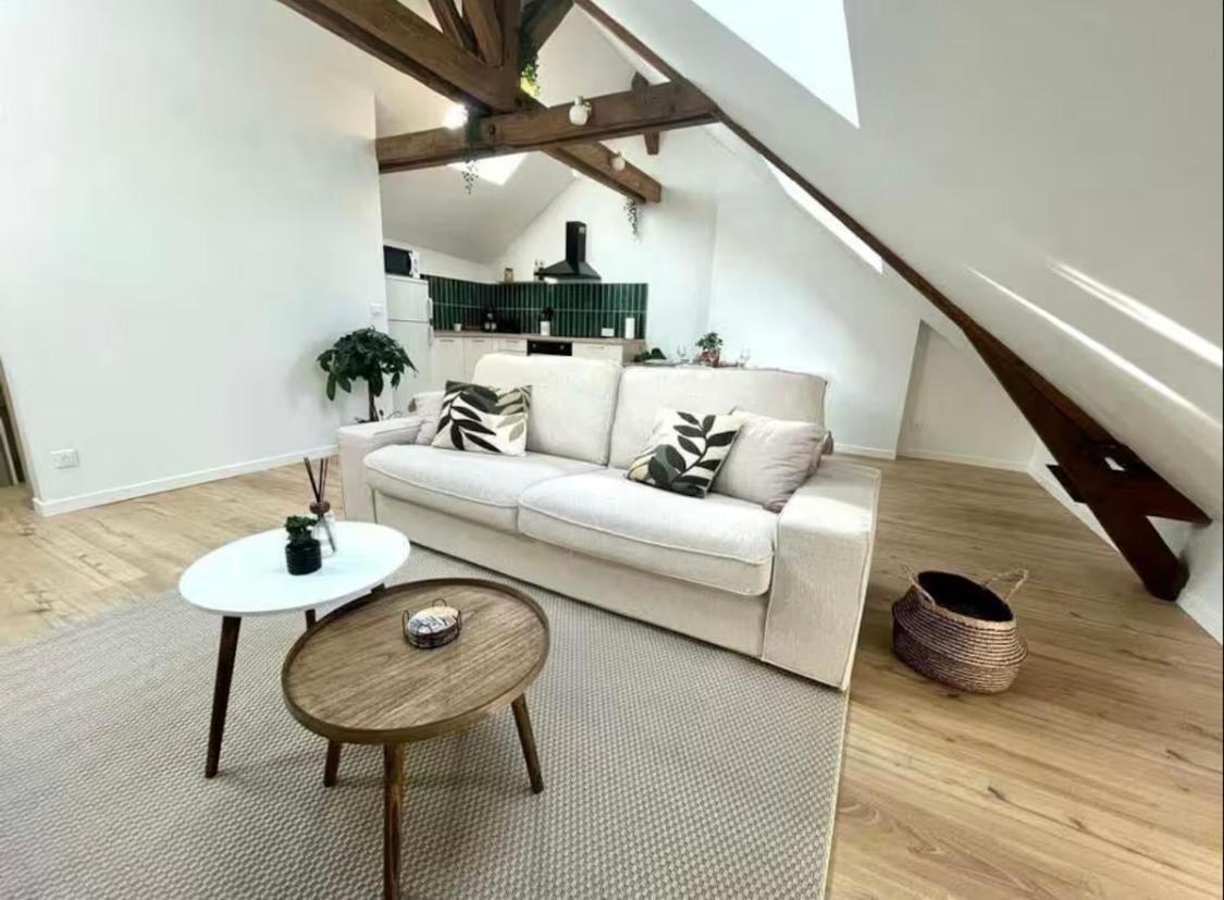 Le Repaire Des Halles in Troyes, France