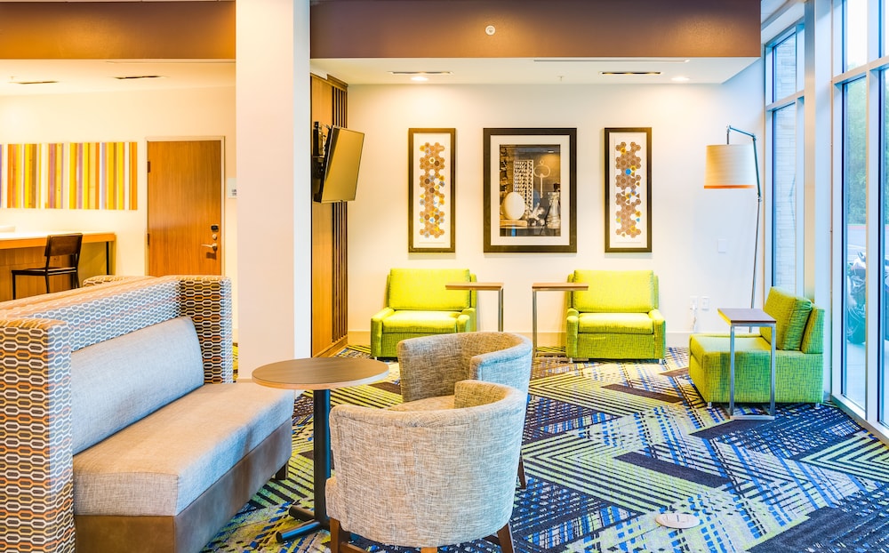 Holiday Inn Express & Suites Russellville by IHG - photo 39
