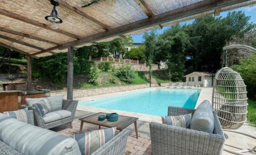 Usage exclusif Palazzo du XVI avec piscine in Crespina, Italy