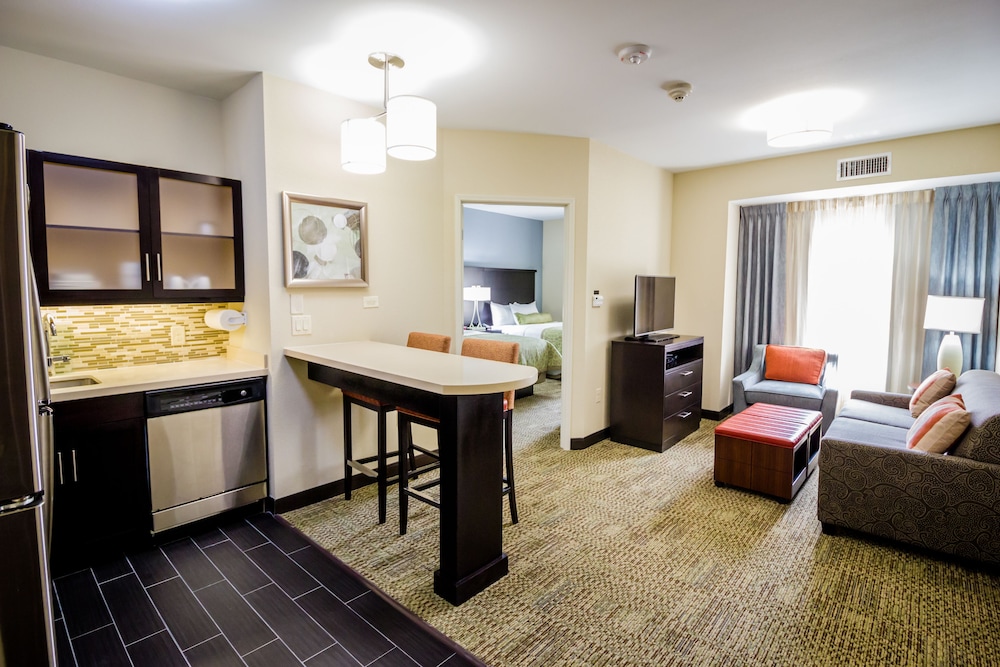 Staybridge Suites Plano North Frisco by IHG - photo 6