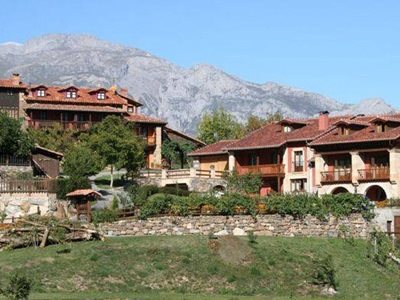 Casona Malvasía — hotel in Cabezon De Liebana