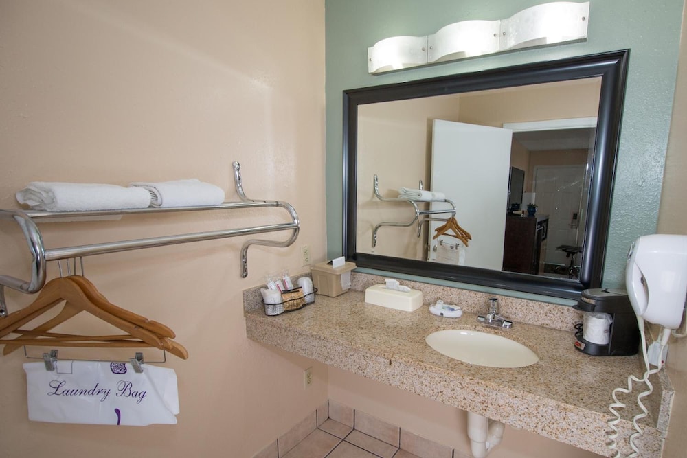 Key West Inn Fairhope Al - photo 23