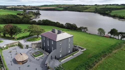 Ballywilliam House Kinsale sleeps 32 guests 8 mins to town 14 night minimum stay — 4-Star Luxury Hotel in Kinsale, Republic of Ireland