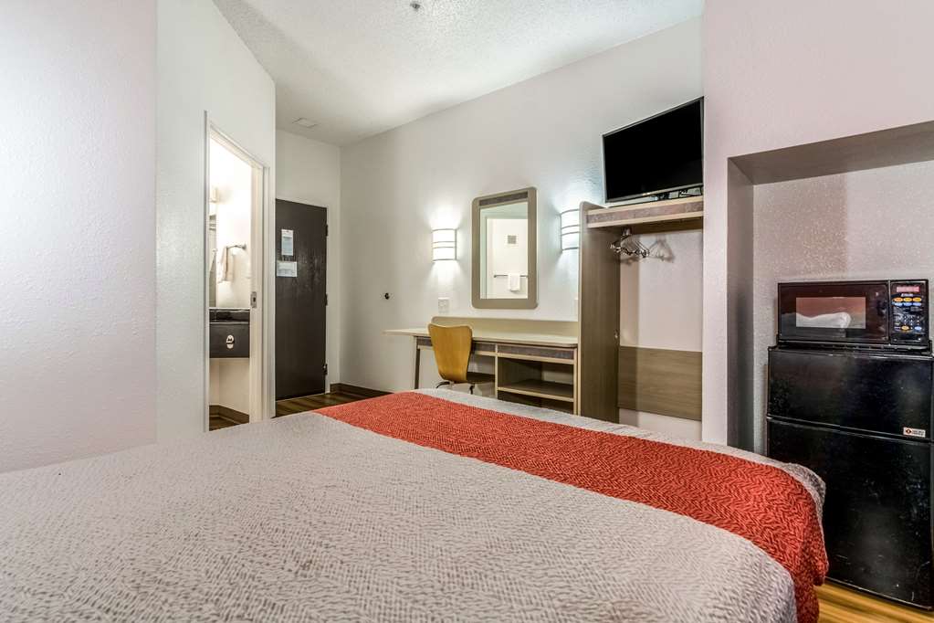 Motel 6 Fort Mill SC Charlotte - photo 9