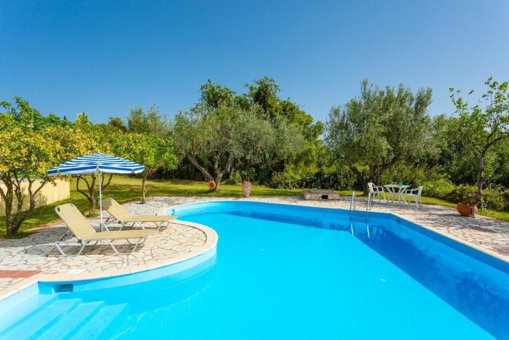 Russa Villas Collection — 4-Star Luxury Hotel in Kefalonia, Greece