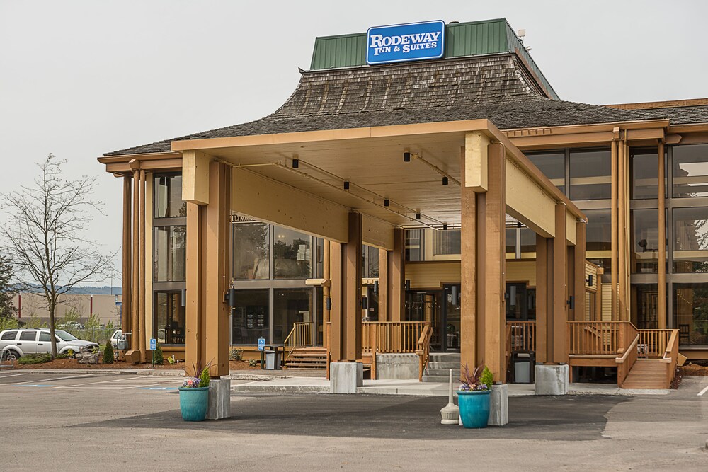 Rodeway Inn & Suites Portland Jantzen Beach - photo 43