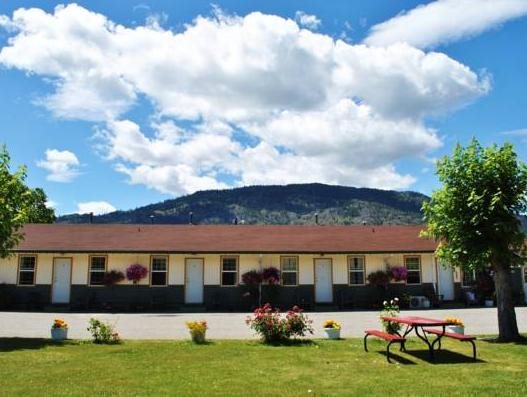 Boundary Motel in Osoyoos, Canada