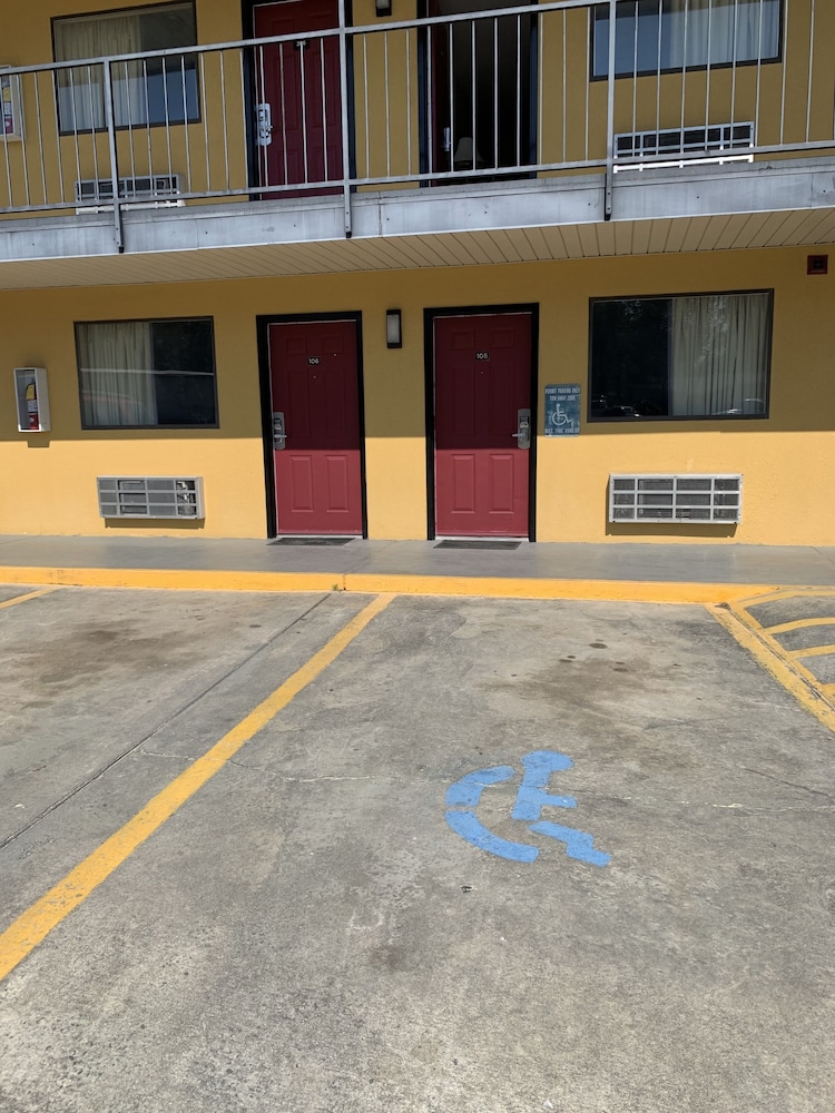 Western Motel - photo 19
